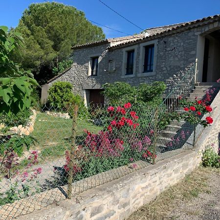 L'Ostal Du Pic Saint Loup Aux Embruscalles Claret Eksteriør billede
