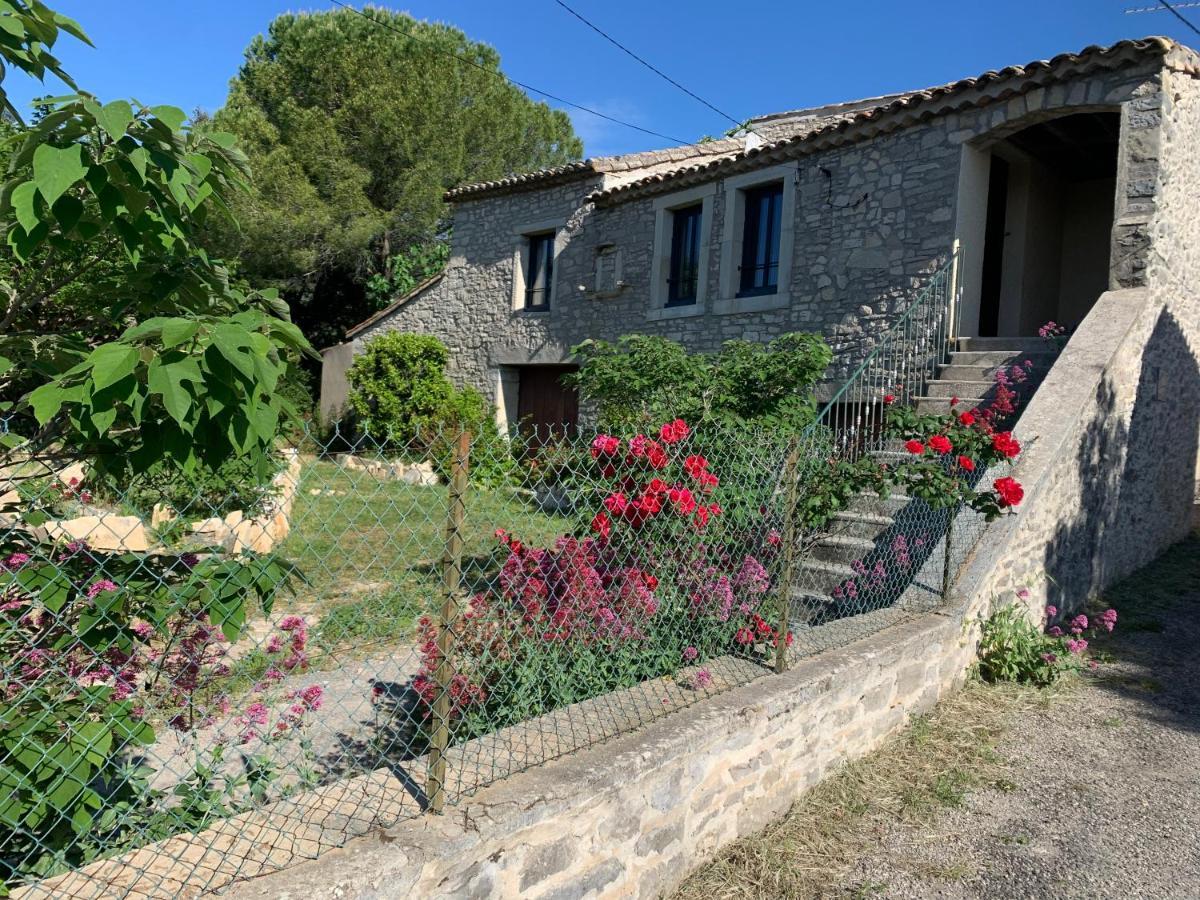 L'Ostal Du Pic Saint Loup Aux Embruscalles Claret Eksteriør billede