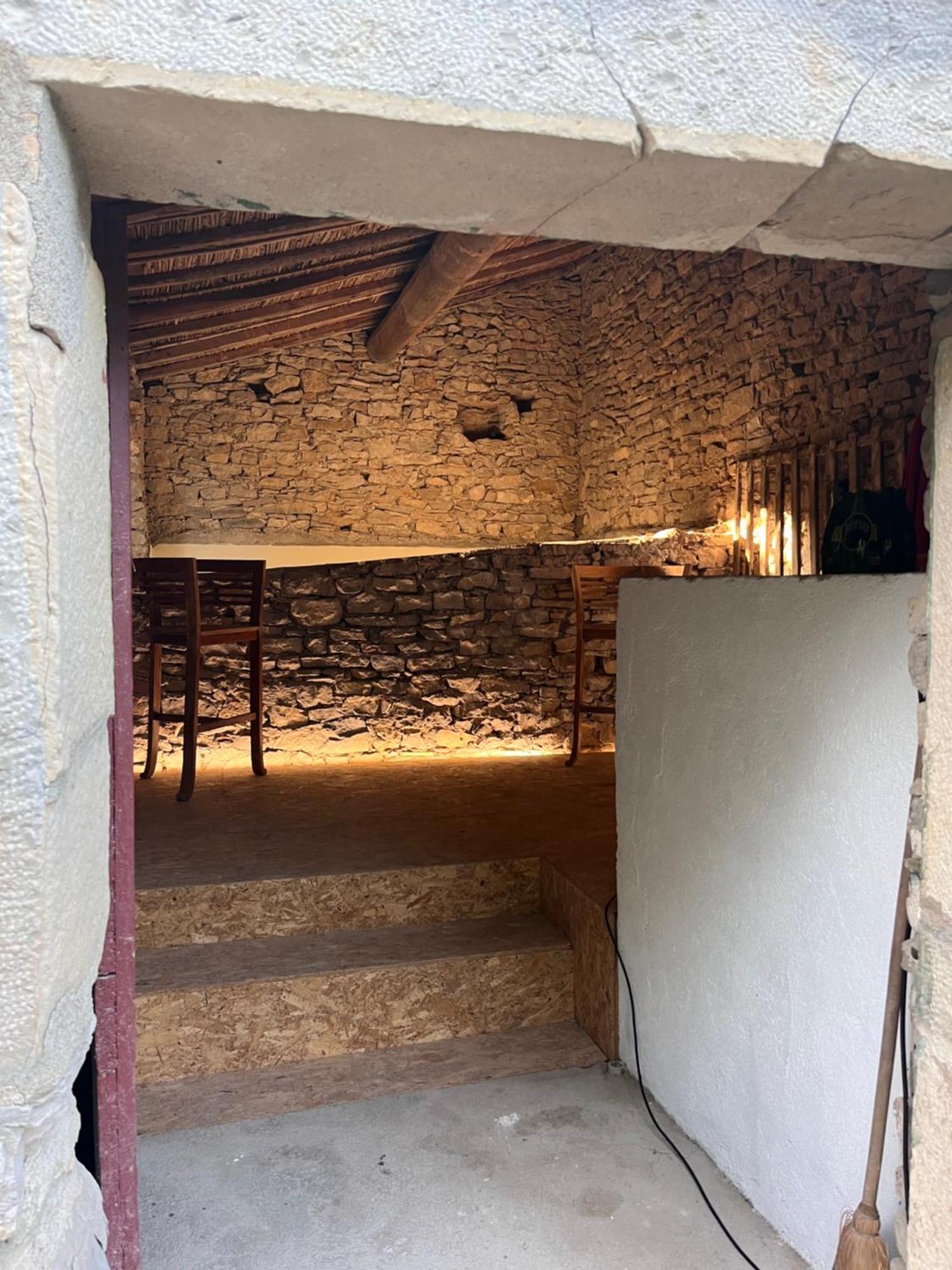 L'Ostal Du Pic Saint Loup Aux Embruscalles Claret Eksteriør billede